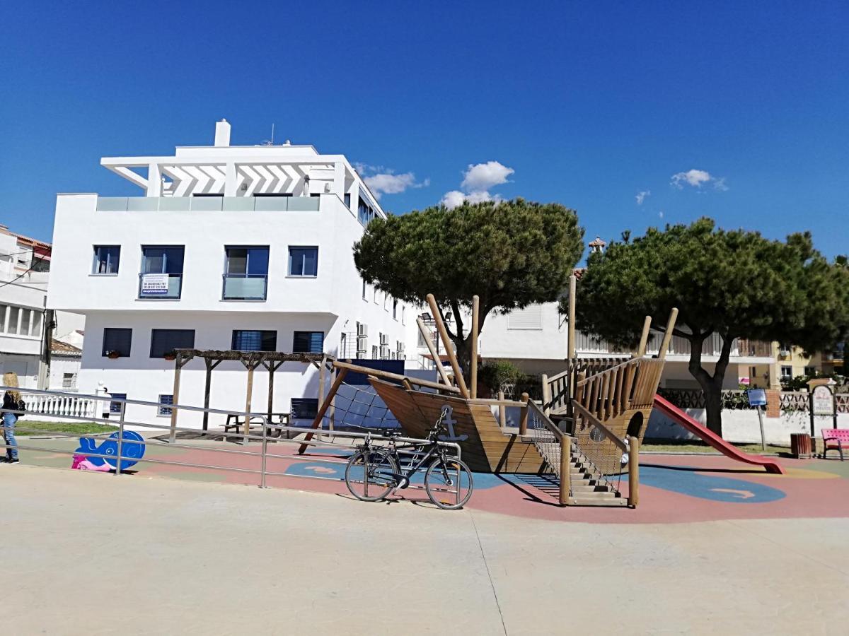 Apartamentos Varadero On The Beach La Cala Del Moral Exterior foto